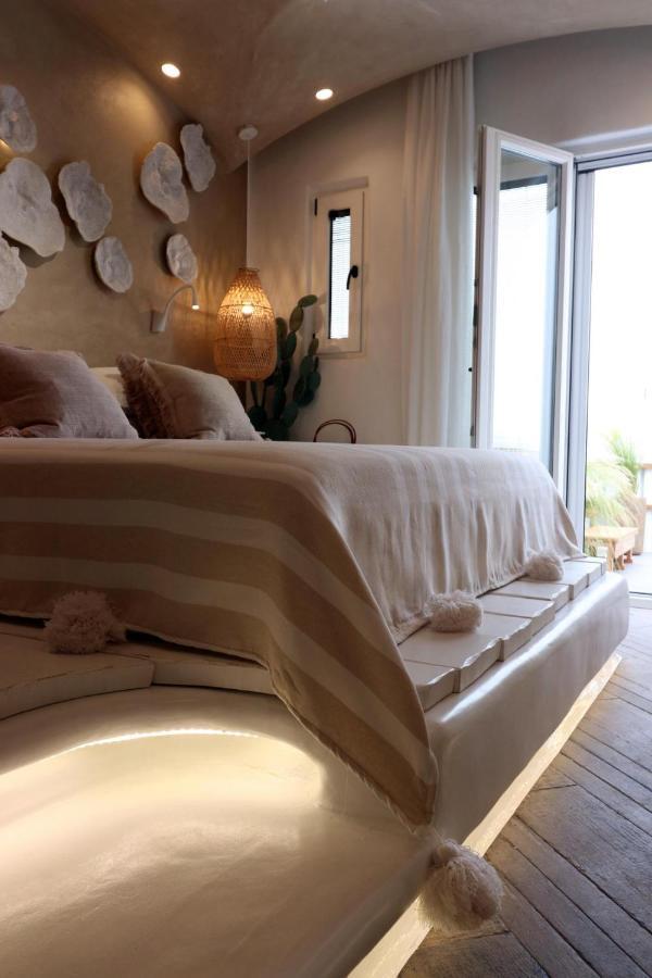 Narcissus Luxury Suites Naxos City Buitenkant foto