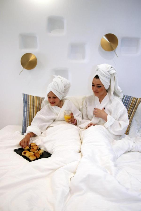 Narcissus Luxury Suites Naxos City Buitenkant foto