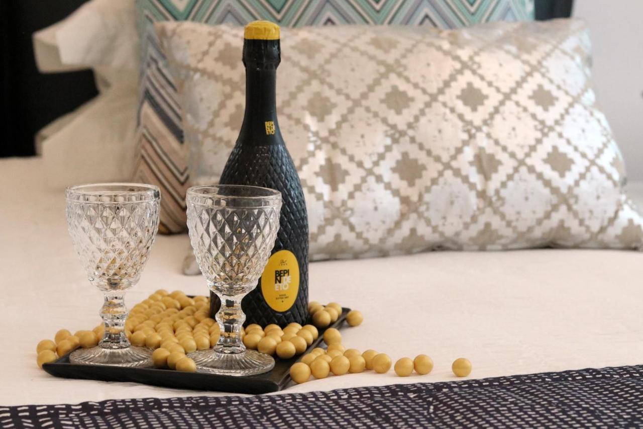 Narcissus Luxury Suites Naxos City Buitenkant foto