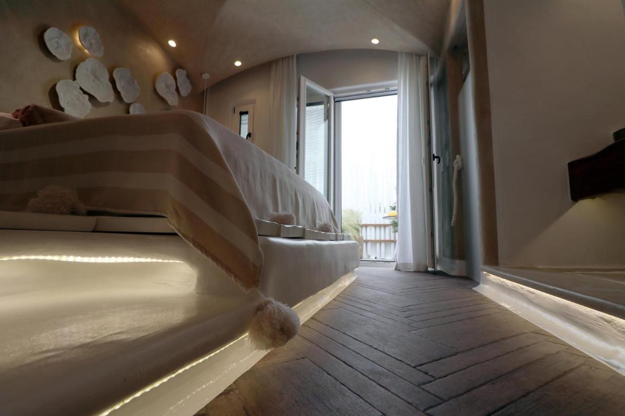 Narcissus Luxury Suites Naxos City Buitenkant foto